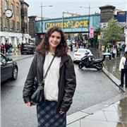 Profesora de refuerzo de matemáticas para estudiantes de primaria, ESO o bachillerato